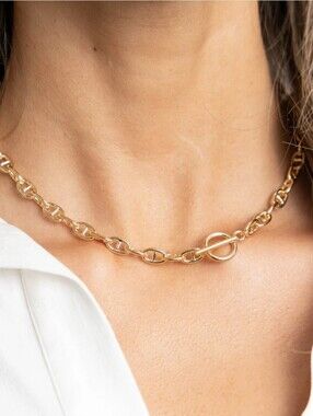 Sahira Toggle Necklace